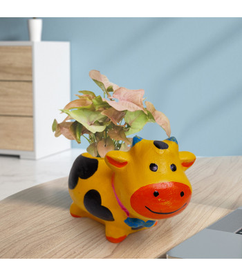 Cow Shape Resin Planter Pot with Syngonium Pink Plant